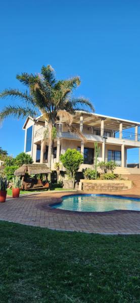 Spencer's Home by Nyambose Villas